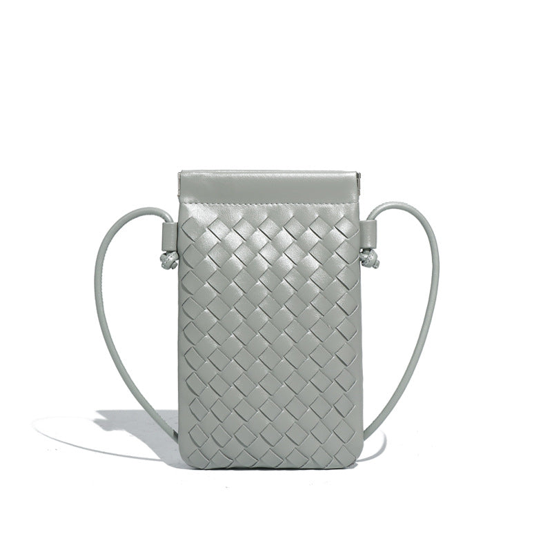 e3c3ce32-a0f1-4af0-aec5-b05c8ecb60ca