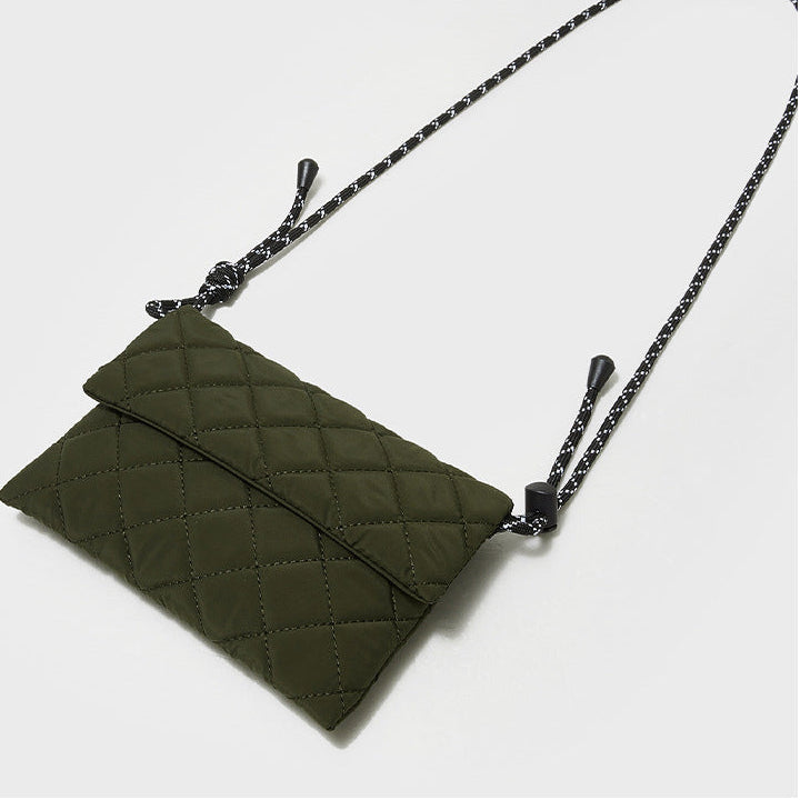 17590798-55fb-4a2d-a43e-43683c5622bc