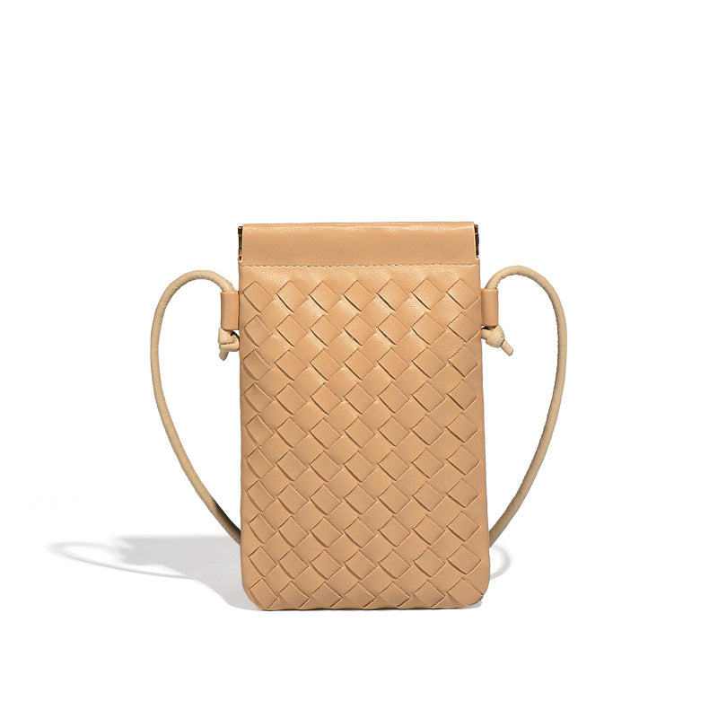 dd1cff69-c19f-4de7-8a77-1df888d6f43c